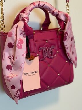 VIRAL Juicy Couture Cherry Raspberry Pink 
PURSE AND WALLET Scarf Accent NWT